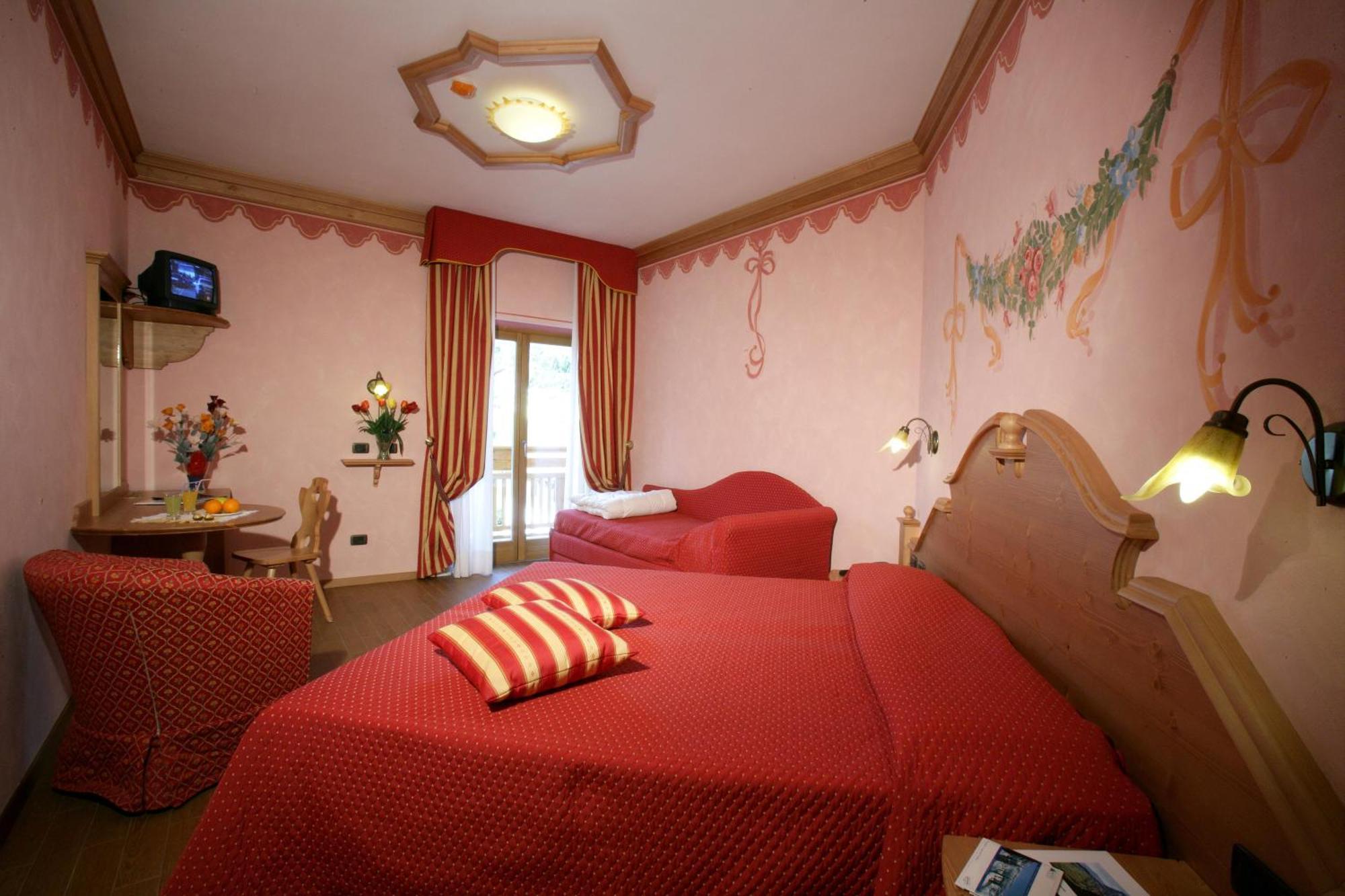 Hotel Fai Fai della Paganella Εξωτερικό φωτογραφία