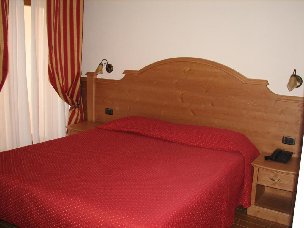 Hotel Fai Fai della Paganella Δωμάτιο φωτογραφία