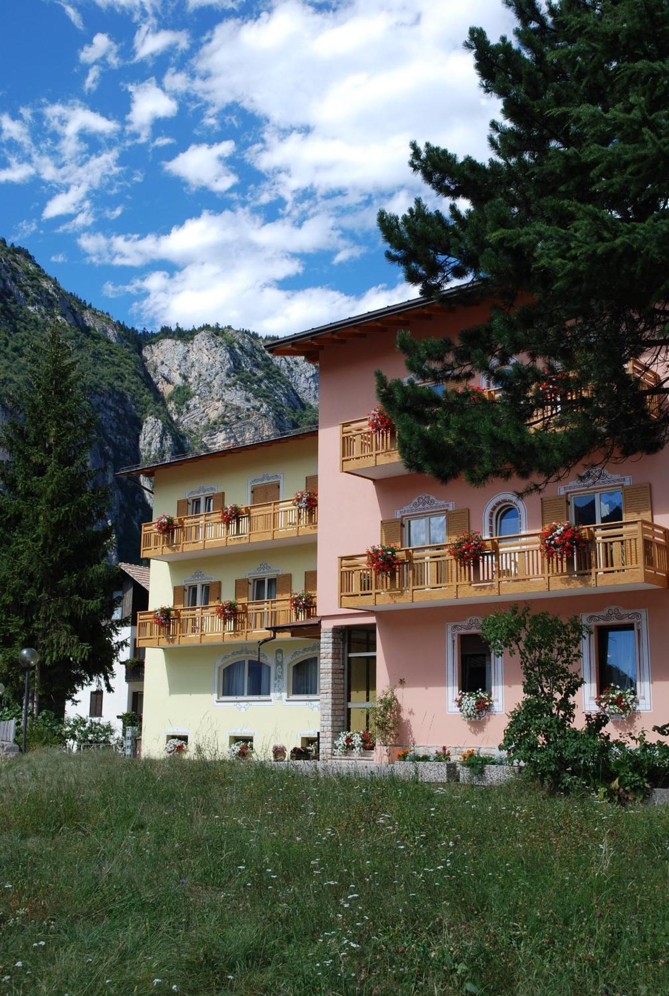 Hotel Fai Fai della Paganella Εξωτερικό φωτογραφία